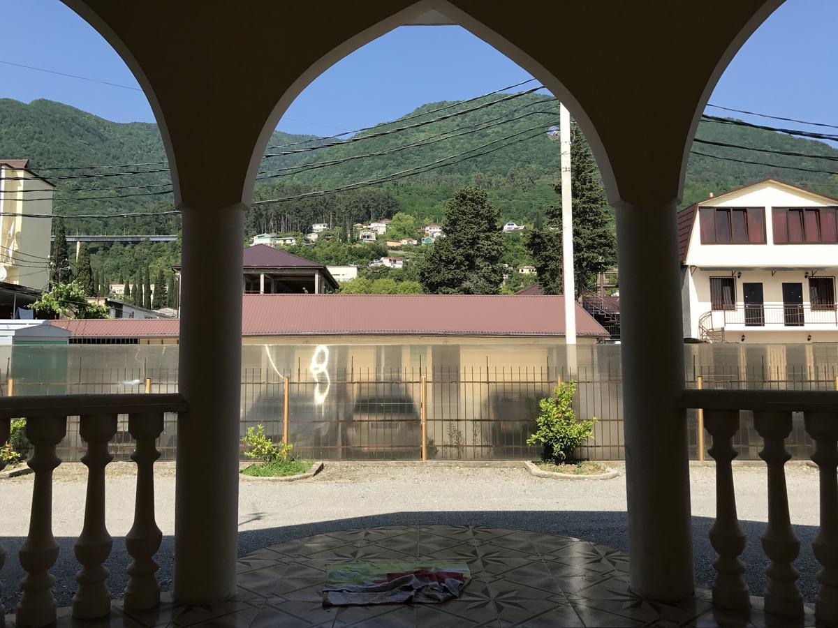 Davel Hotel Gagra Buitenkant foto