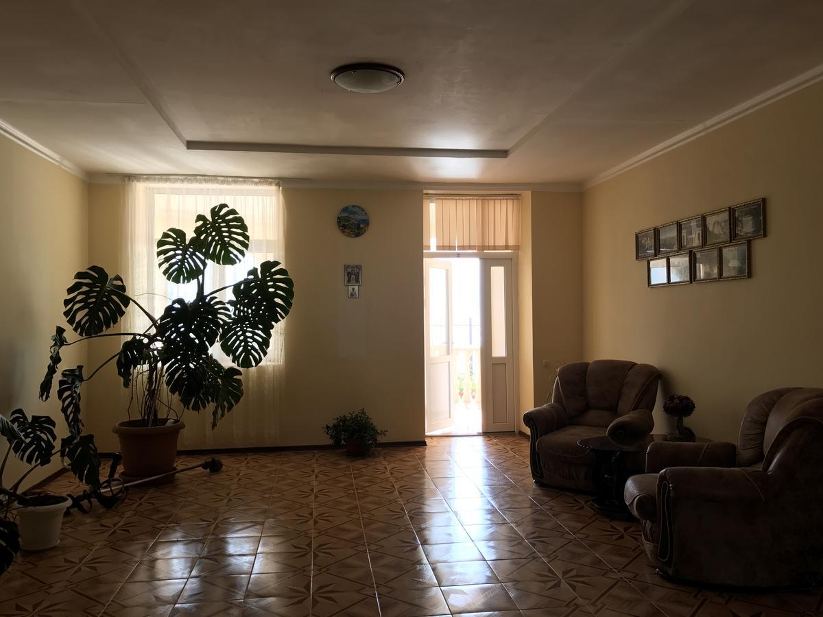 Davel Hotel Gagra Buitenkant foto
