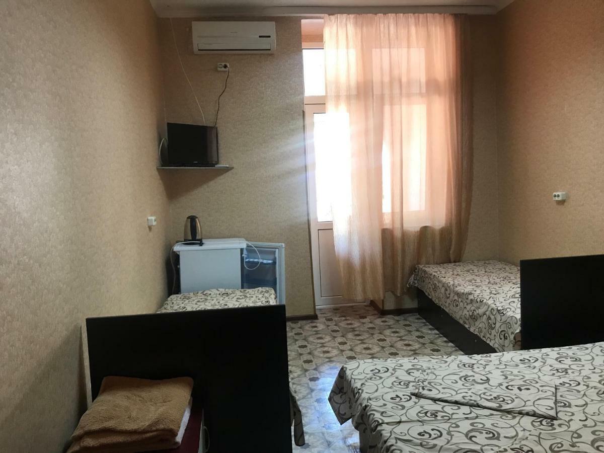 Davel Hotel Gagra Buitenkant foto