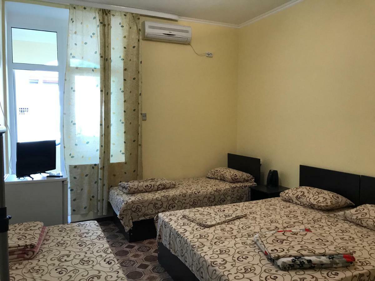 Davel Hotel Gagra Buitenkant foto