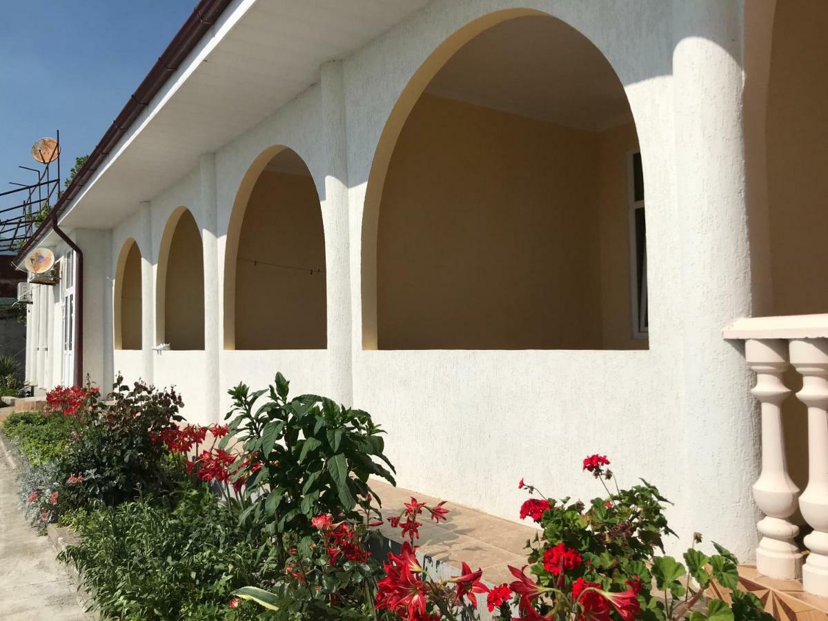 Davel Hotel Gagra Buitenkant foto