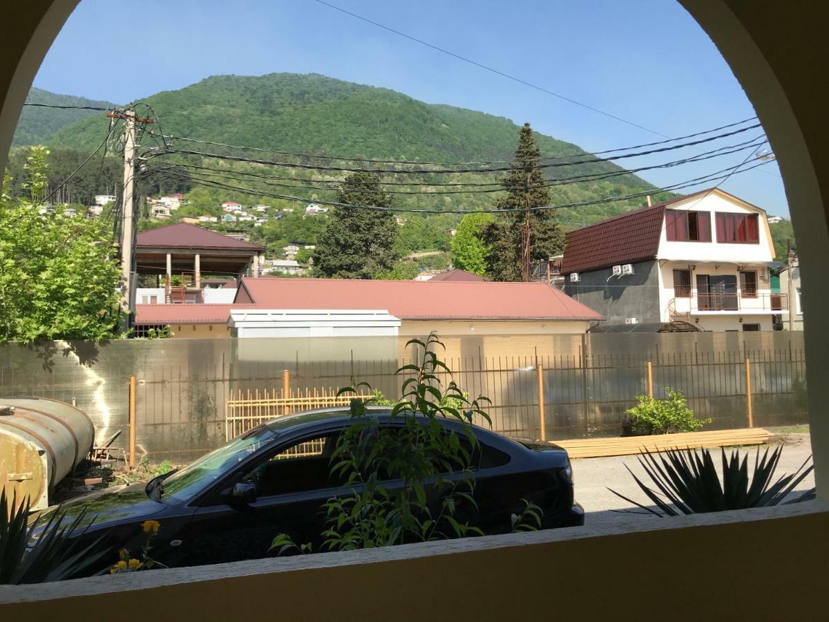 Davel Hotel Gagra Buitenkant foto
